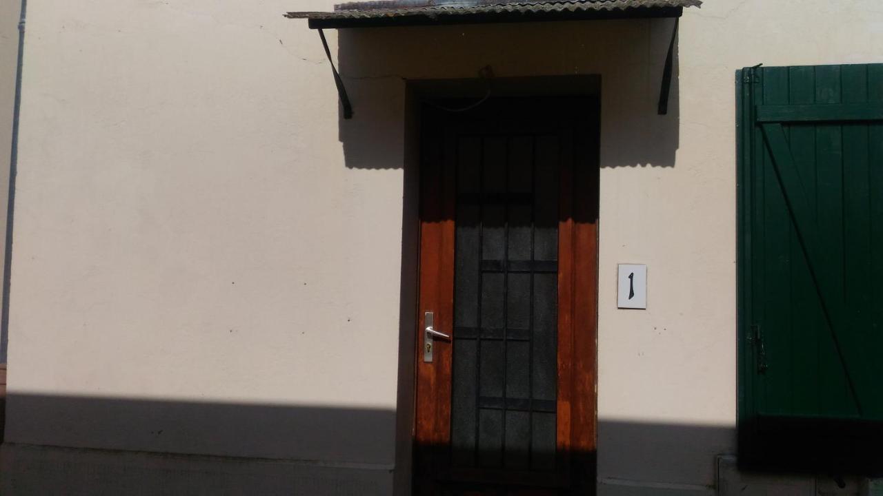 Maison En Location Fresnes Sur Marne 외부 사진